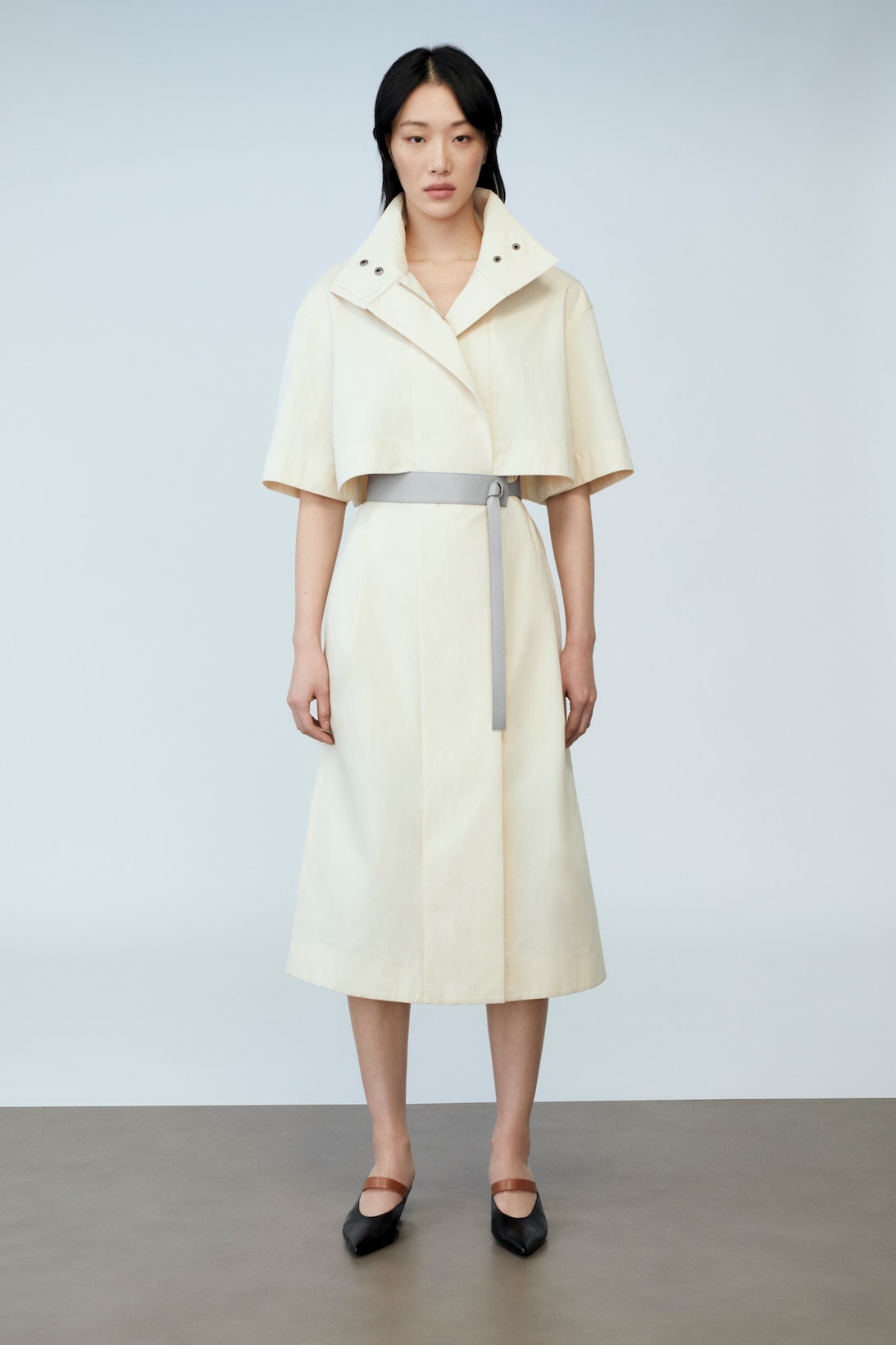 sora choi cos spring womenswear summer collection lookbook white shirt jacket skirt dress belt black shoes sandals