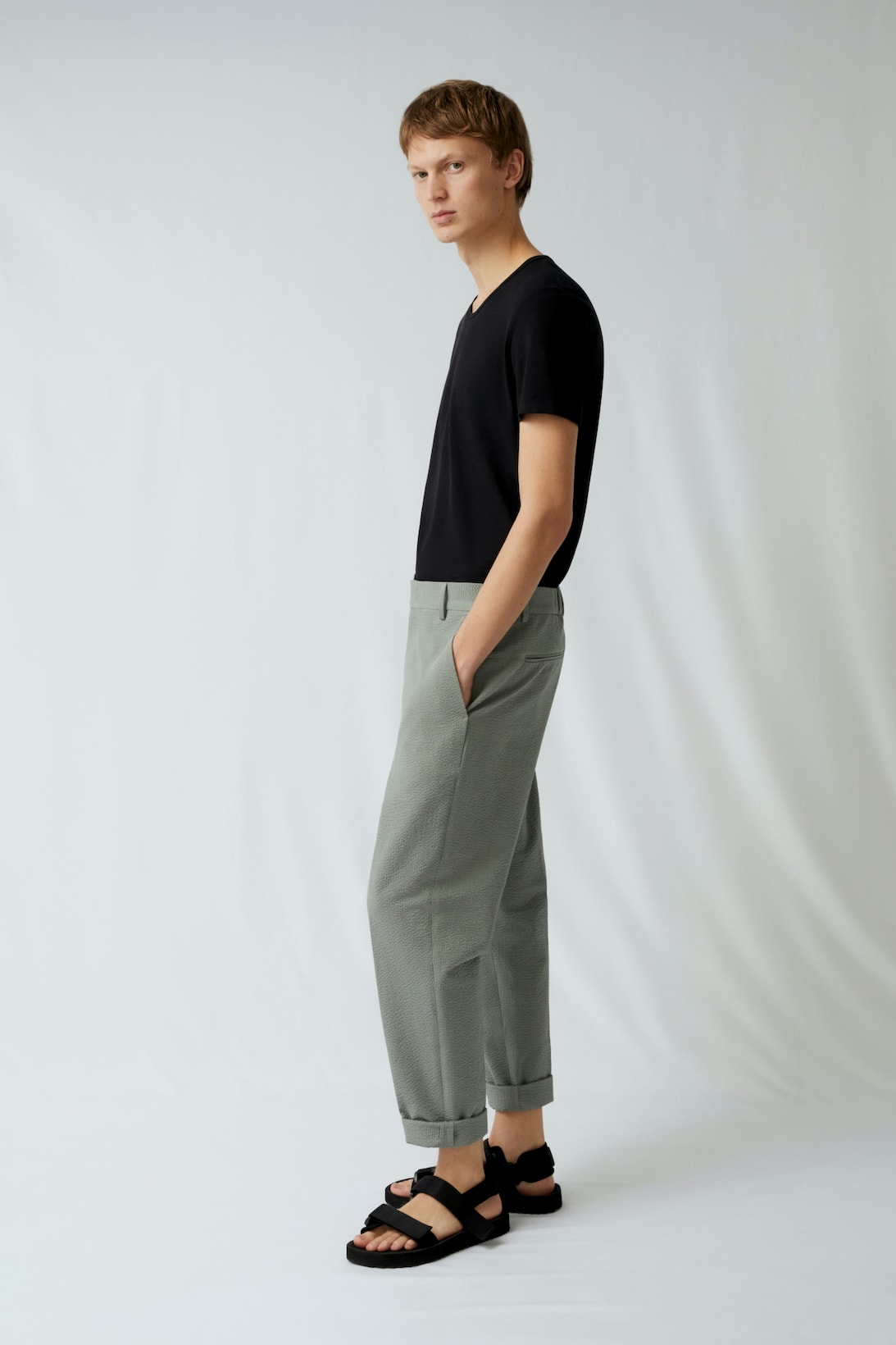 cos spring menswear summer collection lookbook black tee t shirt gray pants sandals