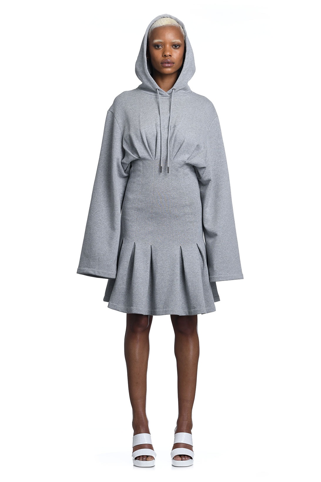 daily paper spring summer ss21 collection lookbook gray hoodie pleated skirt