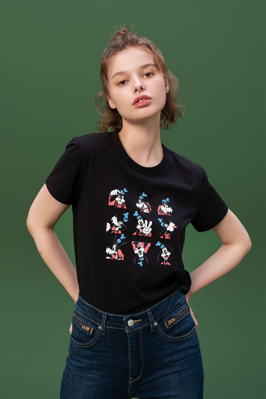disney levis mickey and friends collaboation denim jeans black character tee shirt goofy