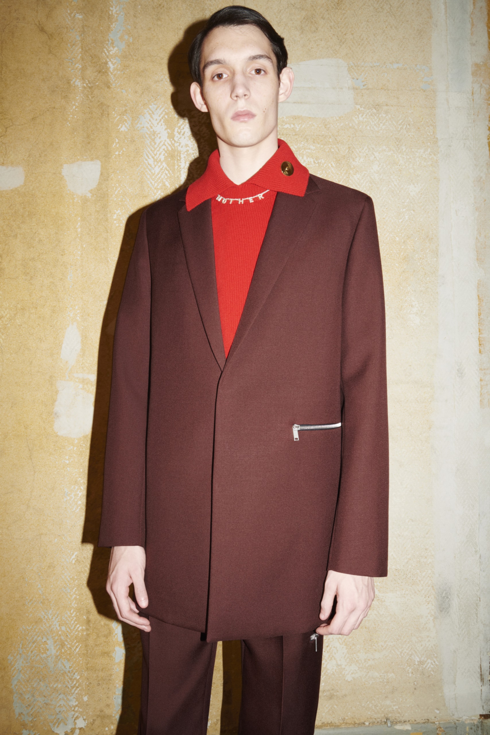 jil sander menswear fall winter fw21 collection lookbook red brown jacket red knit
