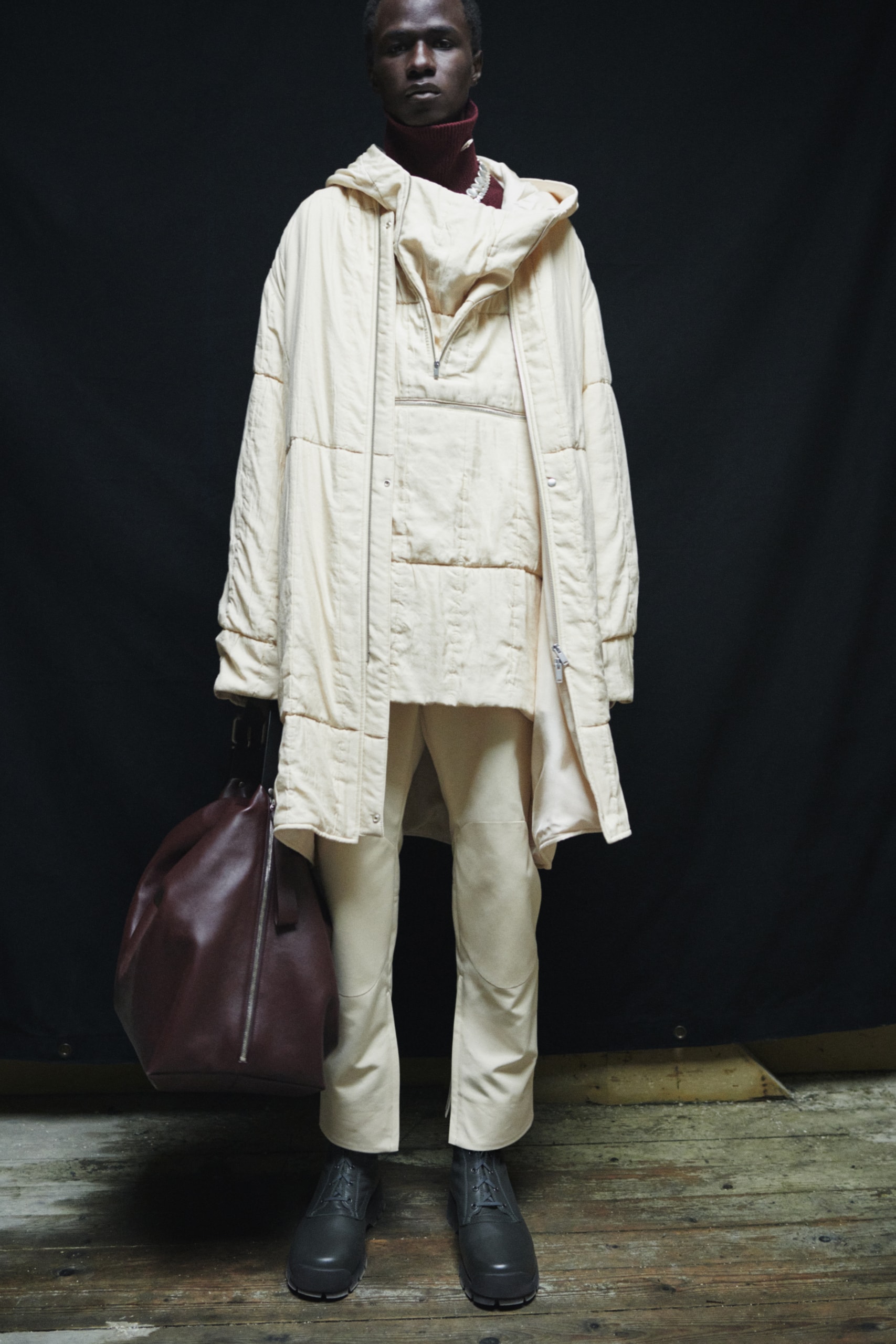 jil sander menswear fall winter fw21 collection lookbook white jacket pants