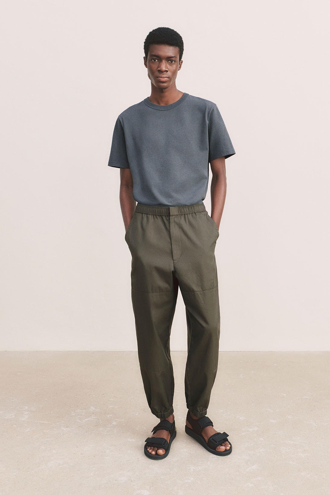 uniqlo u spring summer collection tee t shirt pants sandals