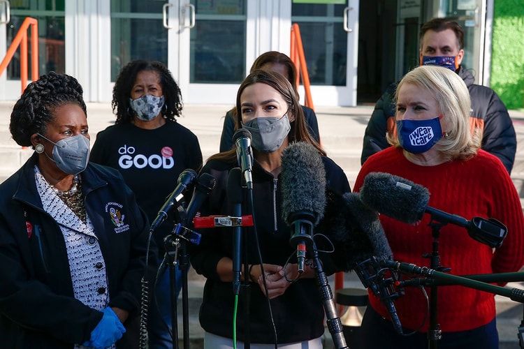 Alexandria Ocasio-Cortez Raises Close to $5 Million USD for Texas Winter Storm Relief