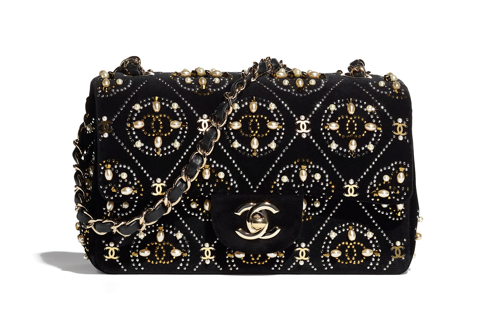chanel metiers dart accessories collection handbag front black gold