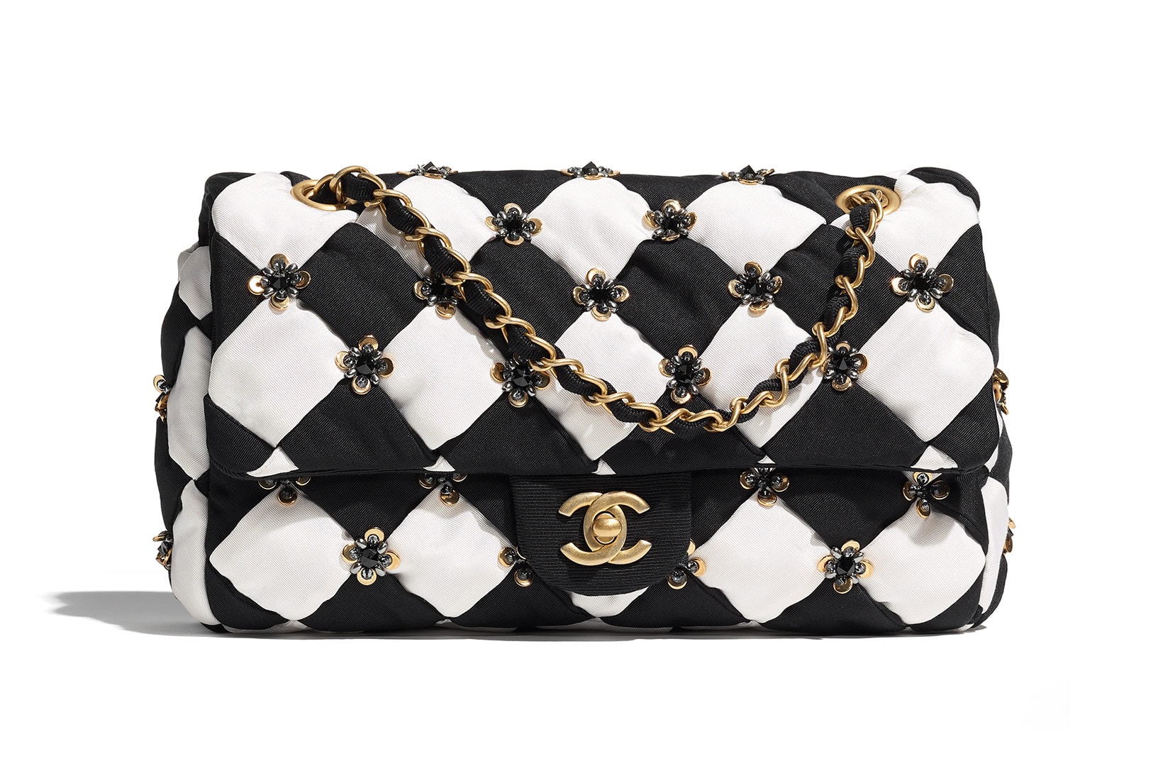 chanel metiers dart accessories collection handbag front white black gold