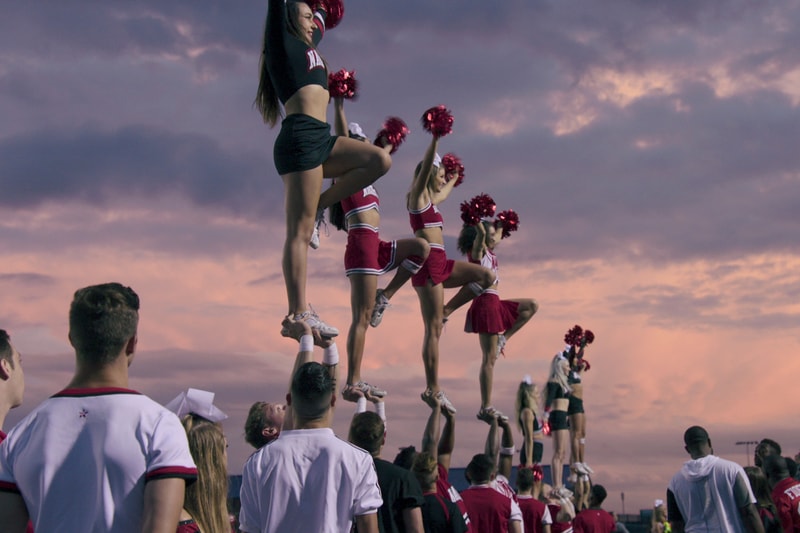 Cheer Netflix Series Show Cheerleaders Still