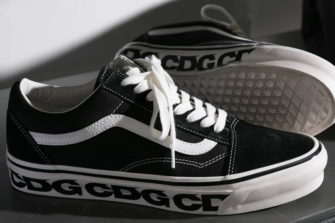 comme des garcons cdg vans old skool sneaker collaboration black white logo
