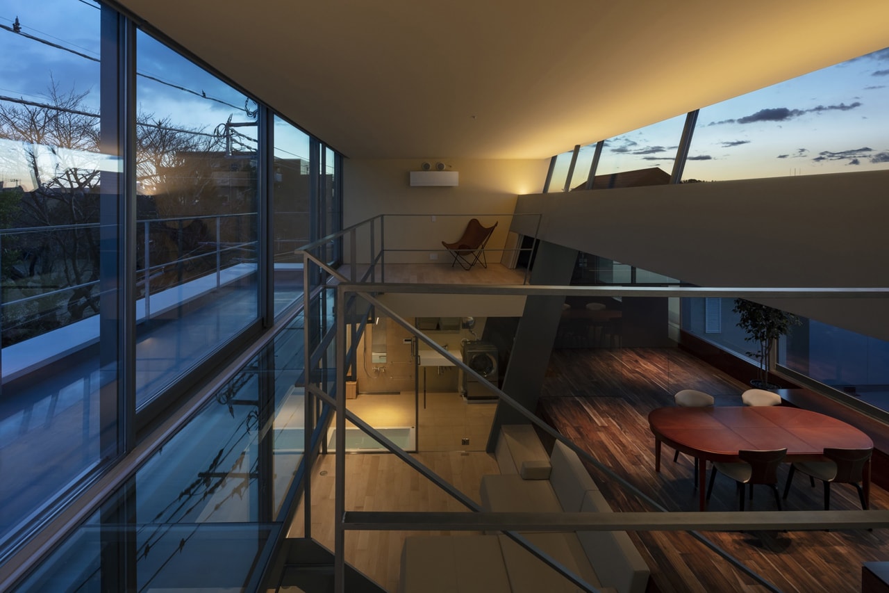 japan aisaka architects atelier house in tsukuba interior home design stairs windows balcony