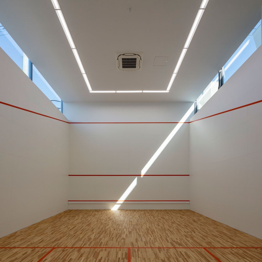 japan aisaka architects atelier house in tsukuba interior home design squash court