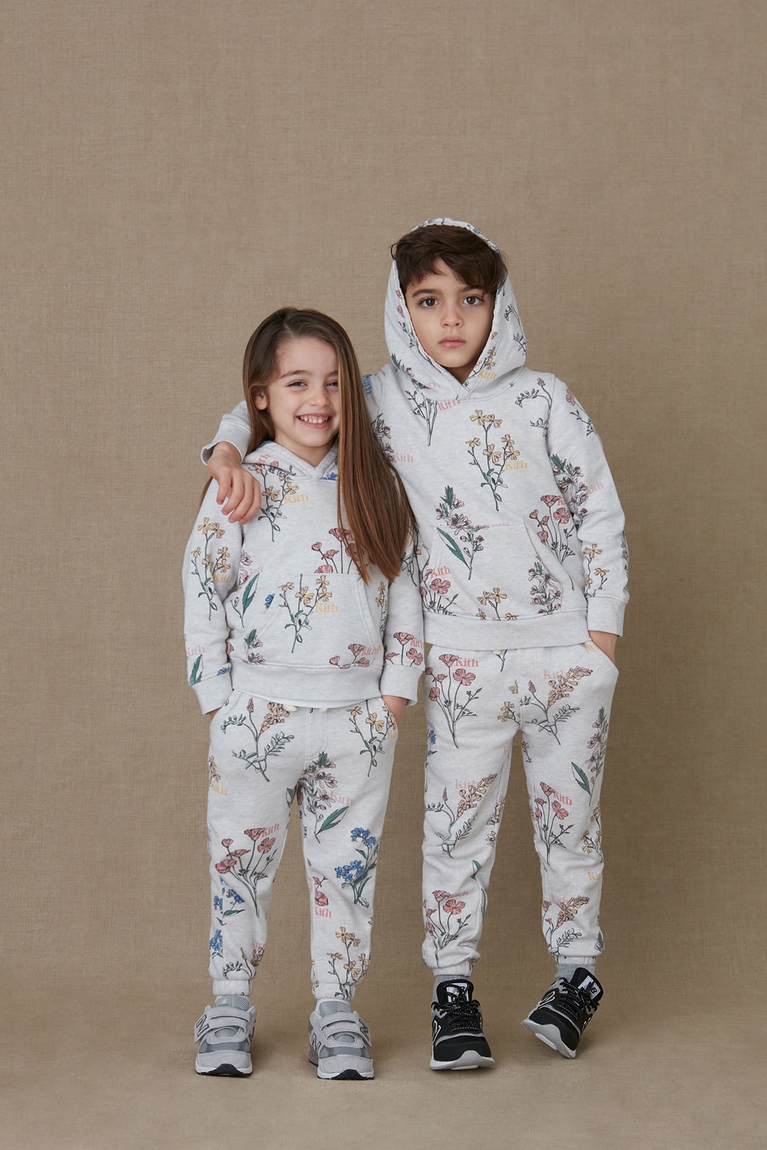 kith kids spring 2021 collection lookbook boy girl hoodie sweatpants set