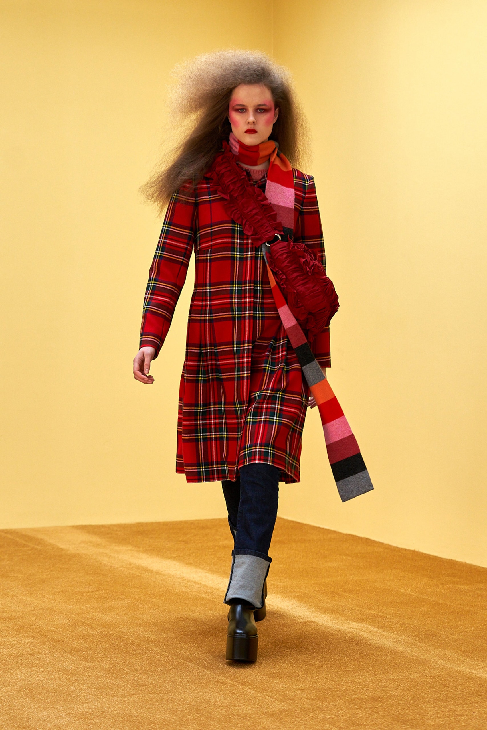 molly goddard fall winter 2021 fw21 collection london fashion week lfw check plaid coat