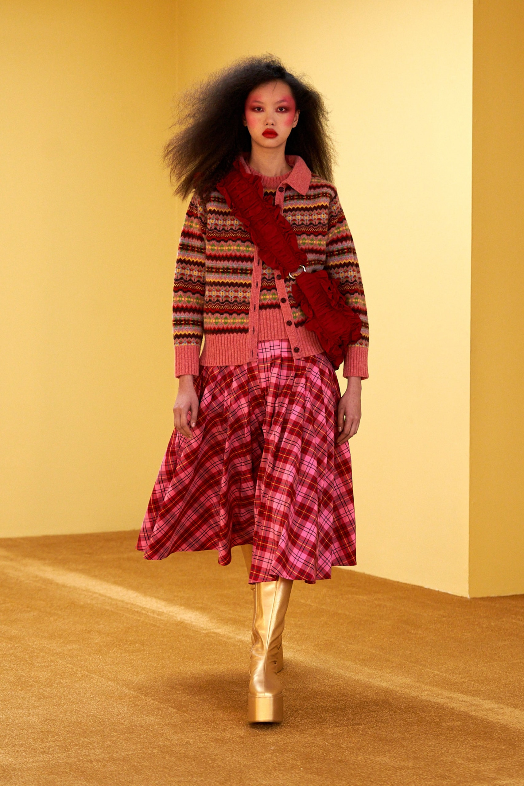molly goddard fall winter 2021 fw21 collection london fashion week lfw knitwear sweater skirt dress