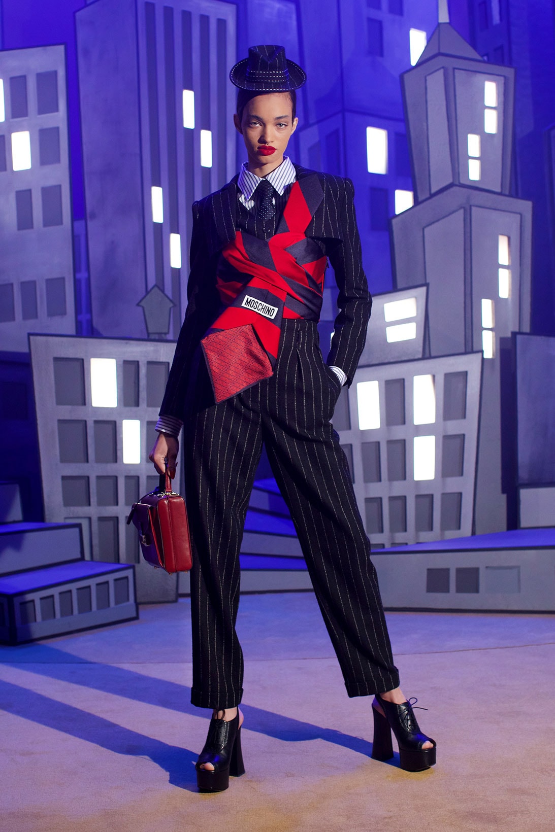 moschino fall winter fw21 collection jungle red show pantsuit city