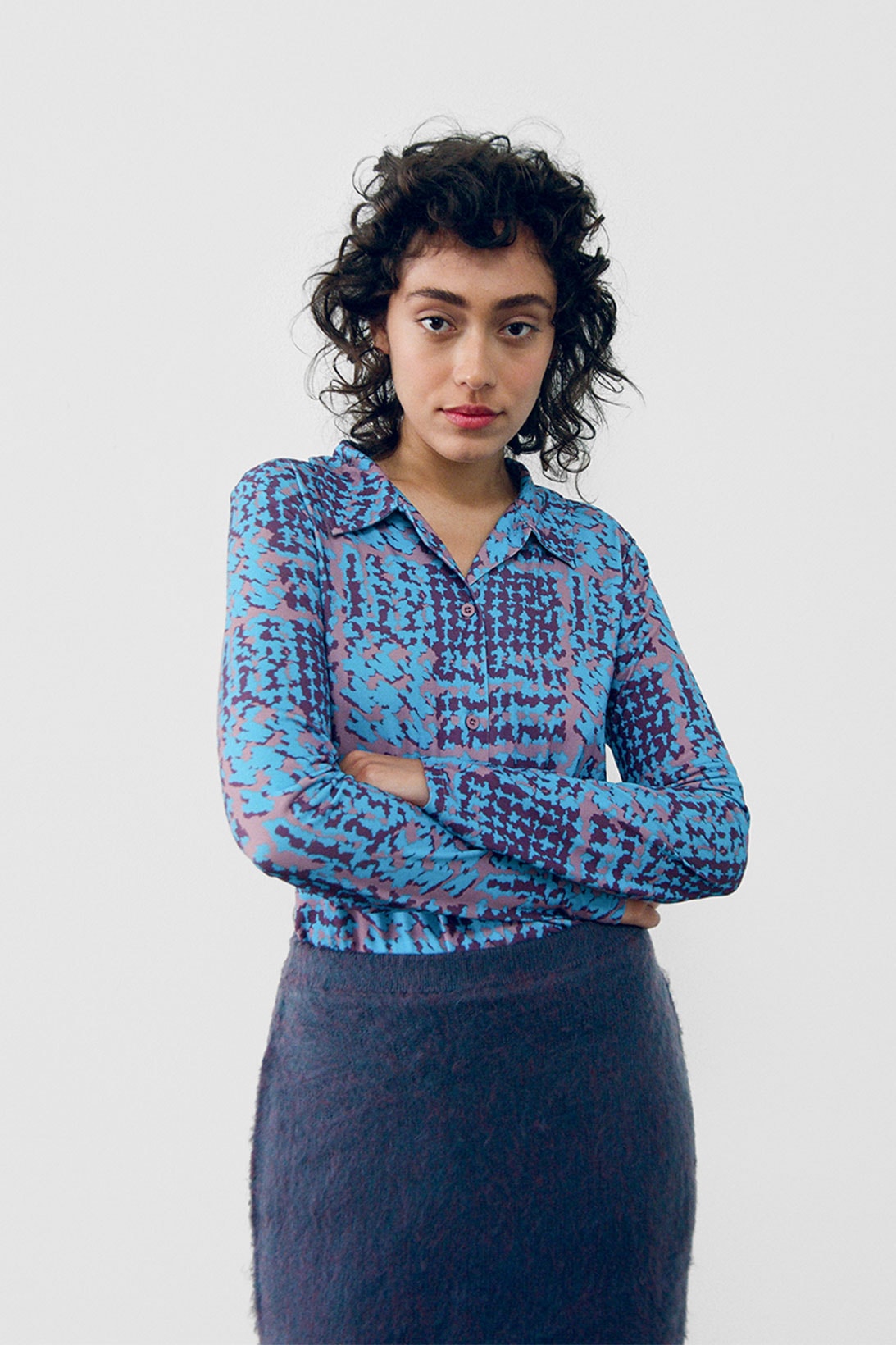 stussy spring 2021 collection lookbook womenswear pattern print shirt skirt