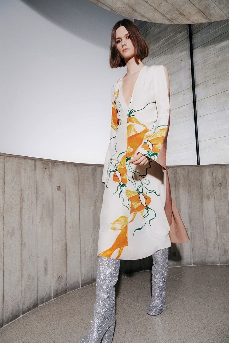 victoria beckham fall winter 2021 fw21 collection fish pattern print dress midi length