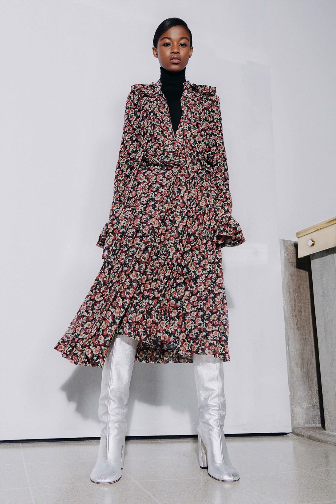 victoria beckham fall winter 2021 fw21 collection floral frill dress silver boots