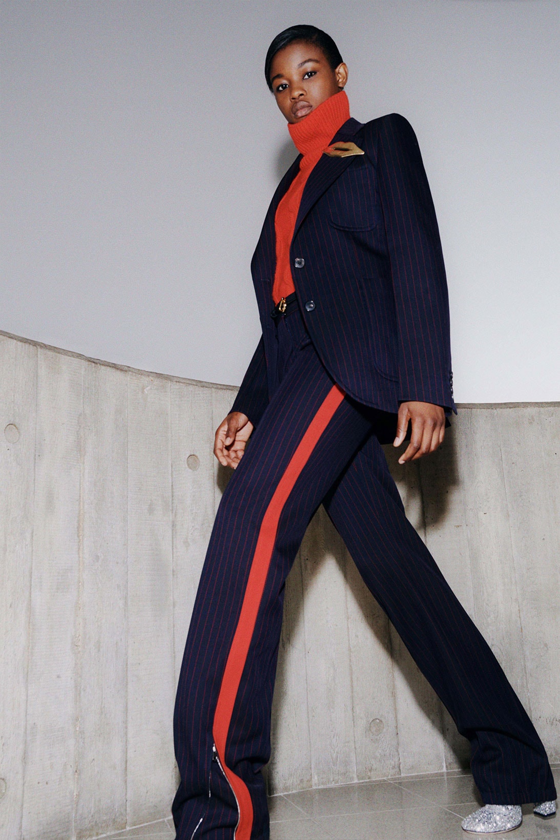 victoria beckham fall winter 2021 fw21 collection striped black navy orange red jacket blazer suit trousers