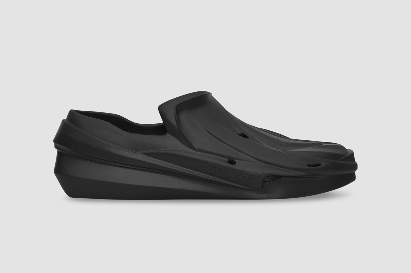 1017 alyx 9sm matthew williams mono slip shoes clogs sneakers ss21 spring summer black sides design detail