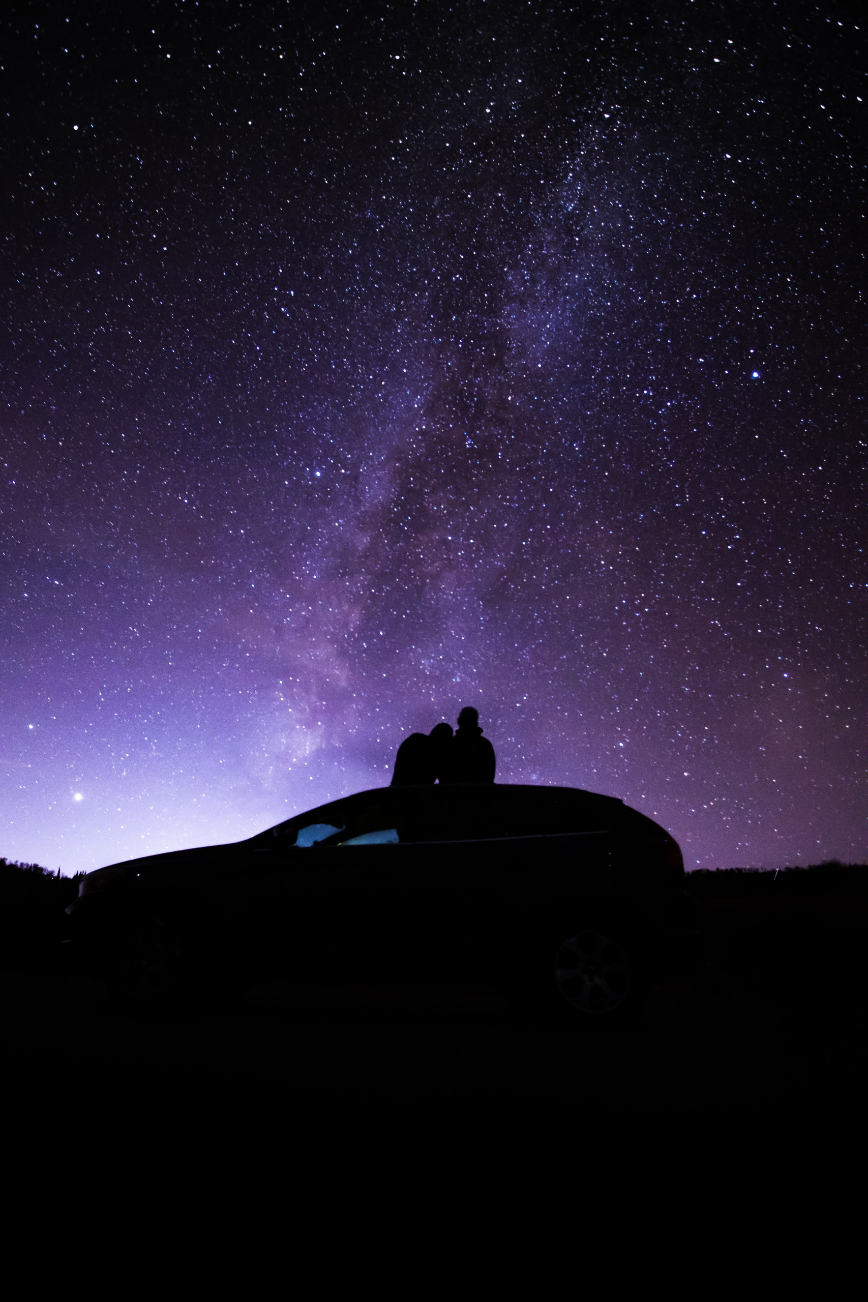 couple silhouette starry sky stars purple astrology dating love relationships dates zodiac signs mercury retrograde 