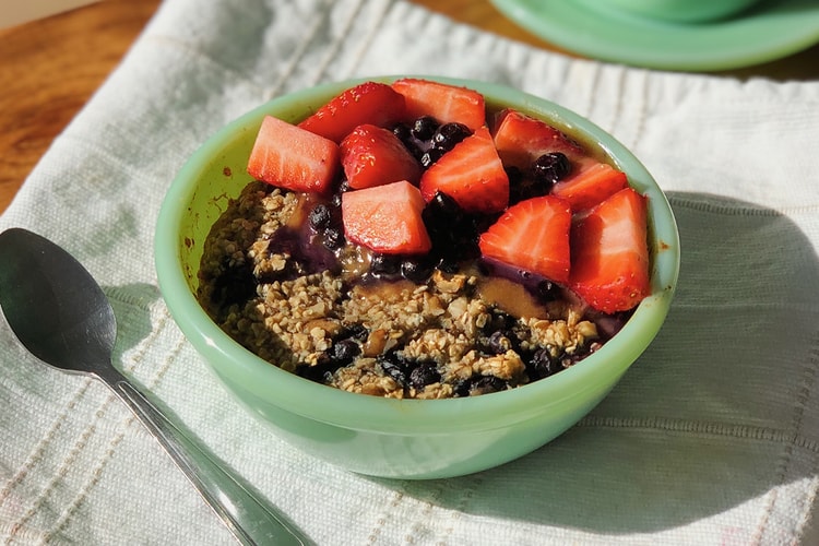 How To Make Baked Oats, the Latest Food Trend on TikTok