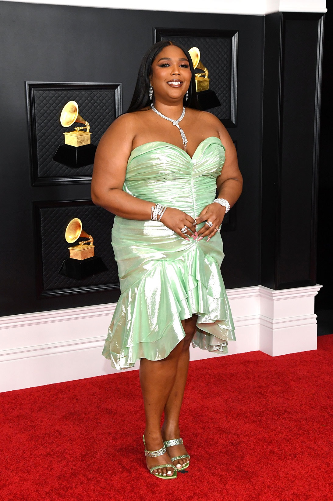 grammy awards 63rd best dressed celebrities red carpet looks lizzo