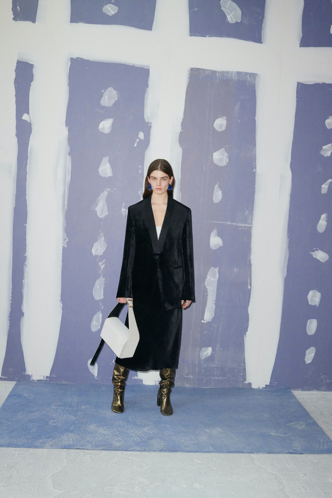 jil sander fall winter womens collection paris fashion week pfw outerwear jacet skirt handbags boots