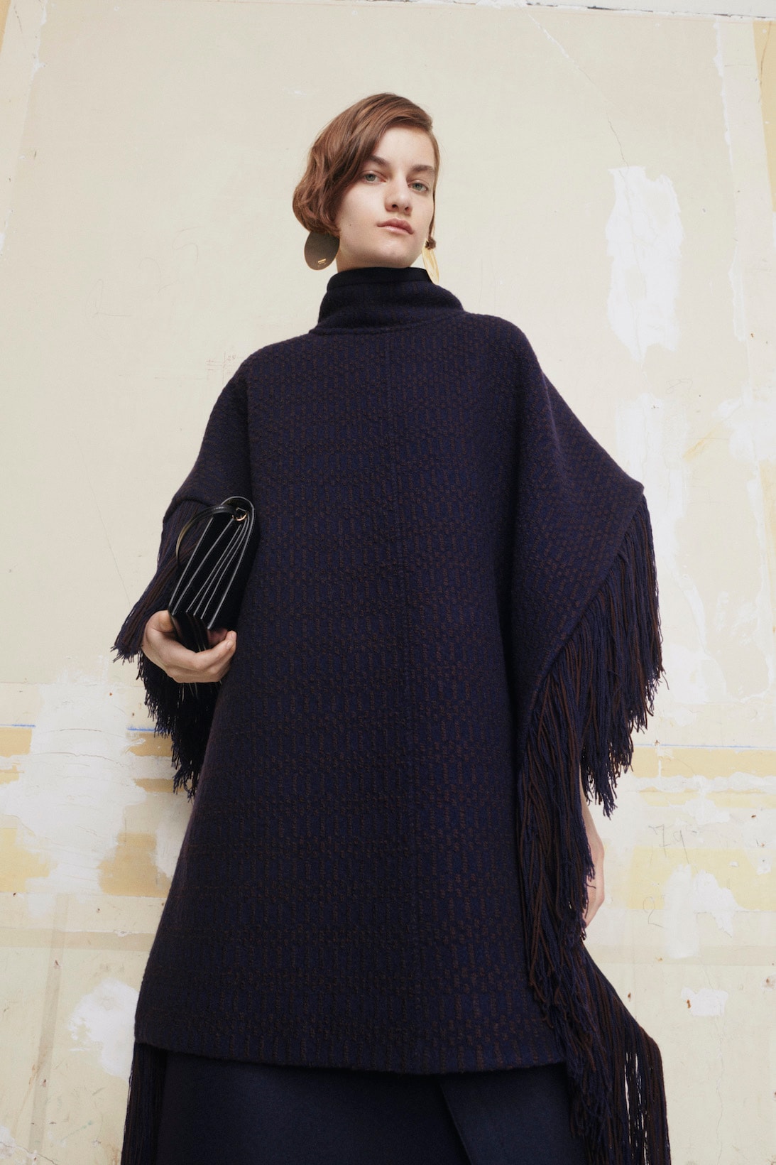 jil sander fall winter womens collection paris fashion week pfw outerwear handbag