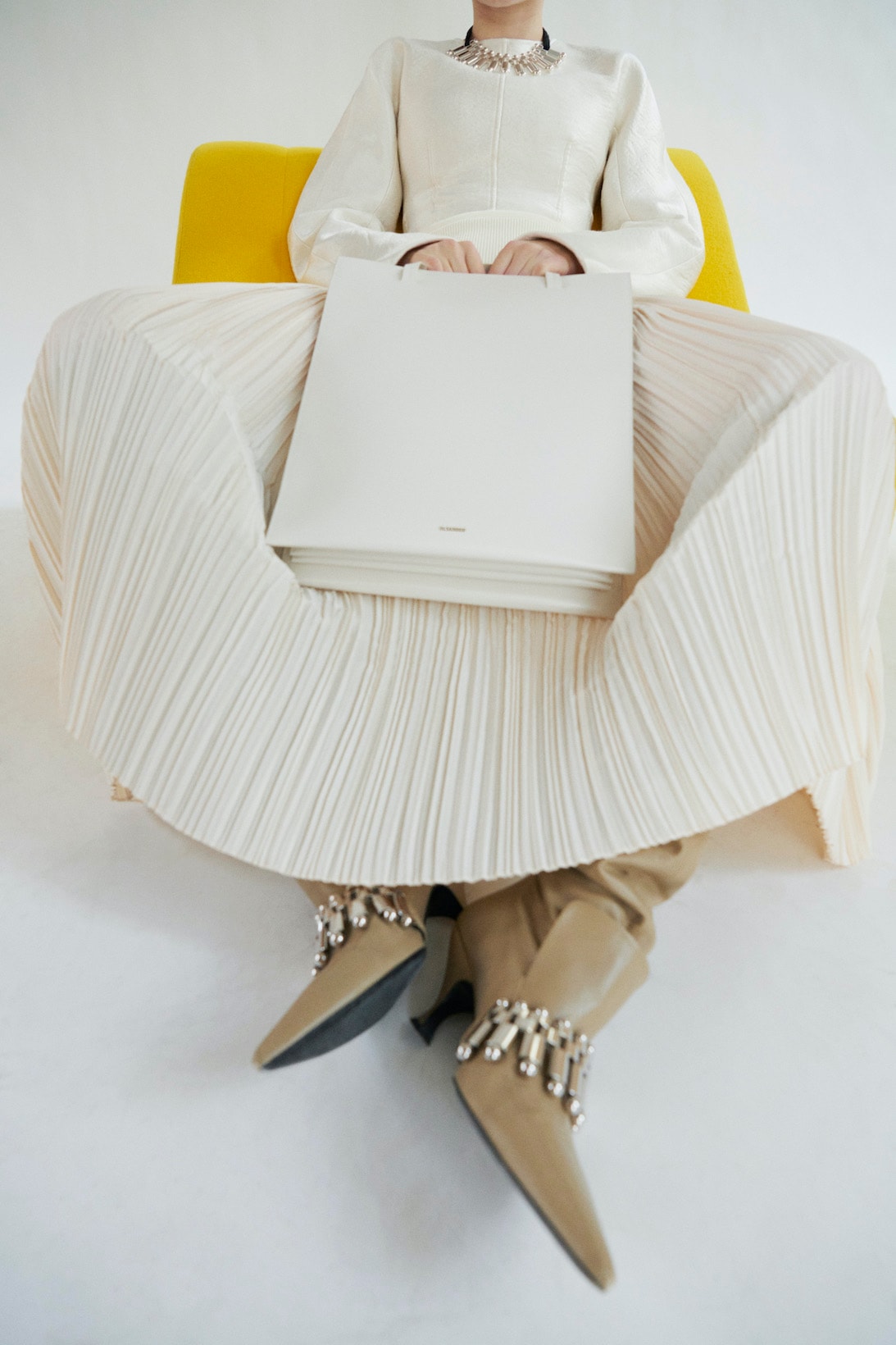jil sander fall winter womens collection paris fashion week pfw handbag boots skirt long sleeve top