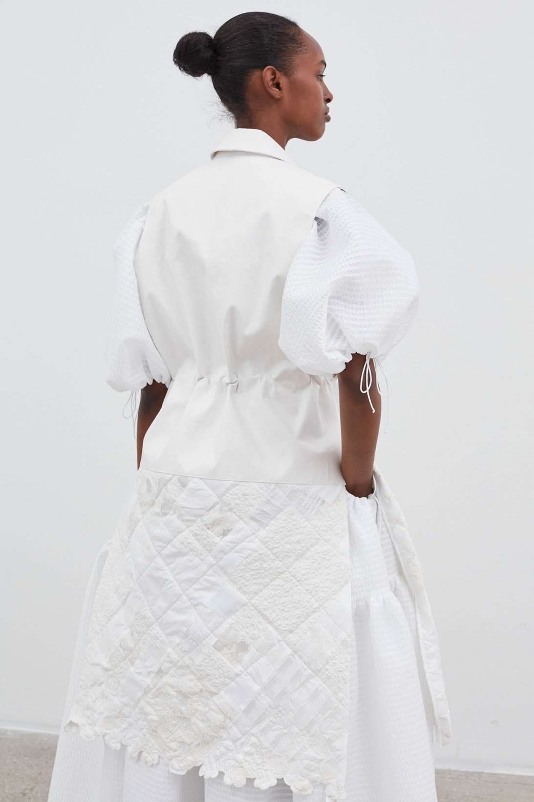 mackintosh cecilie bahnsen collaboration hanger back white dress coat quilted
