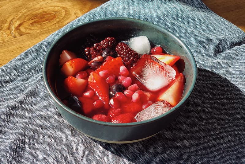 Nature’s Cereal Lizzo TikTok Food Trend Breakfast How To Make Recipe Tutorial Strawberry Blueberry Blackberry Raspberry Pomegranate Coconut Water Fruit Bowl Ice Cubes