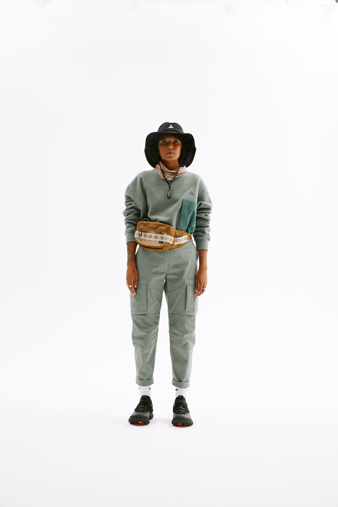 nike acg collection sivasdescalzo svd immersive virtual reality experience hat sweater pants belt bag