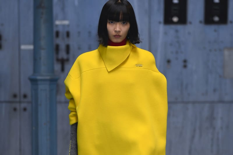 Raf Simons Plays With Color and Layering for FW21