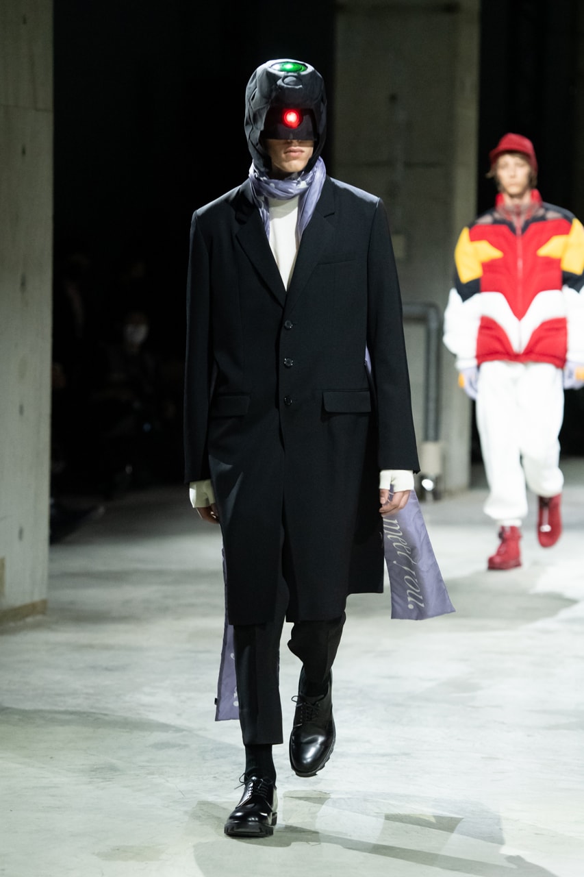 undercover fw21 fall winter 2021 collection runway fashion week jun takahashi black coat evangelion