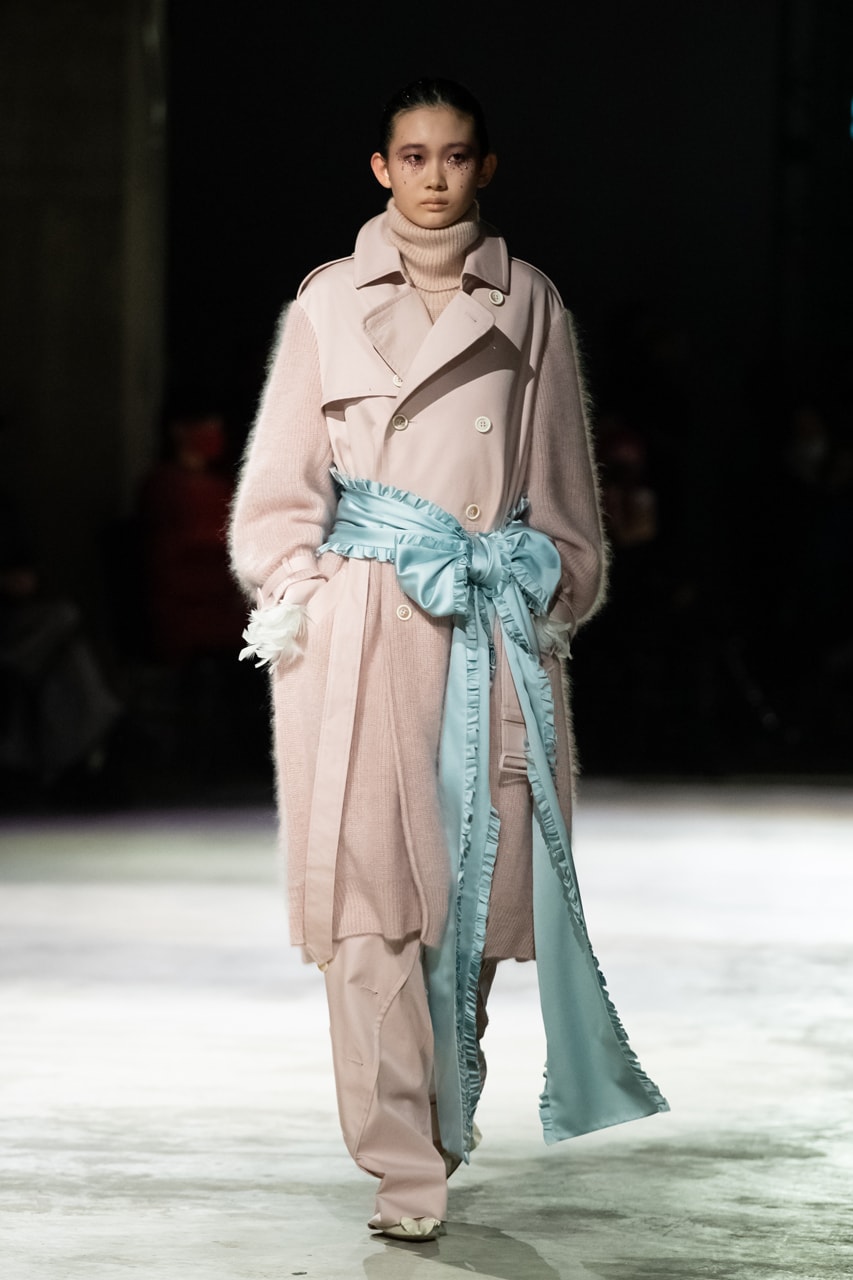 undercover fw21 fall winter 2021 collection runway fashion week jun takahashi pink coat