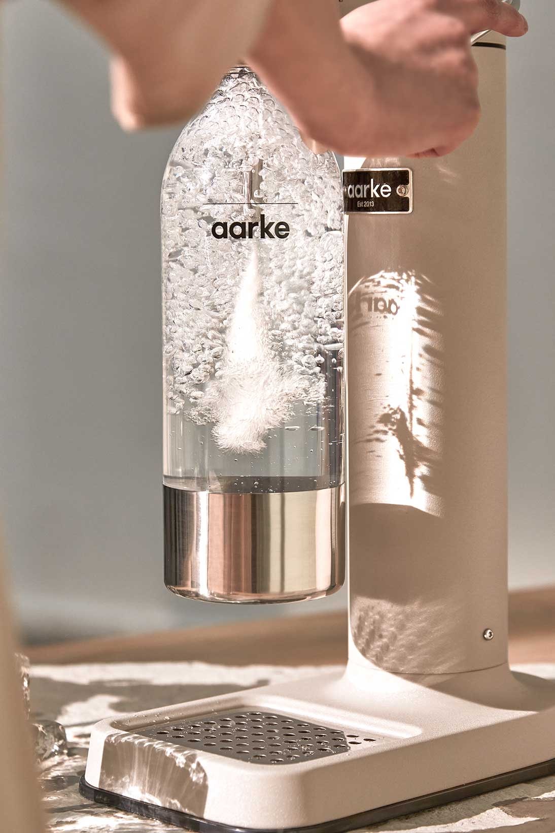 aarke sand edition carbonator 3 sparkling water maker machine sustainable