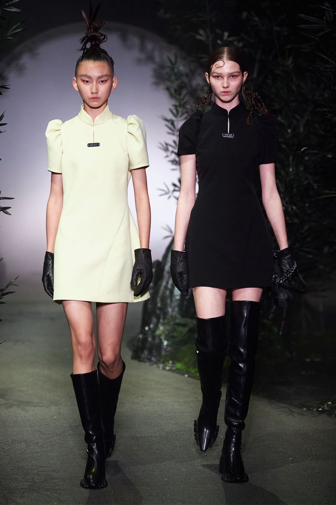 Angel Chen FW21 Fall/Winter 2021 Collection Runway Shanghai Fashion Week SHFW white black mini dress boots