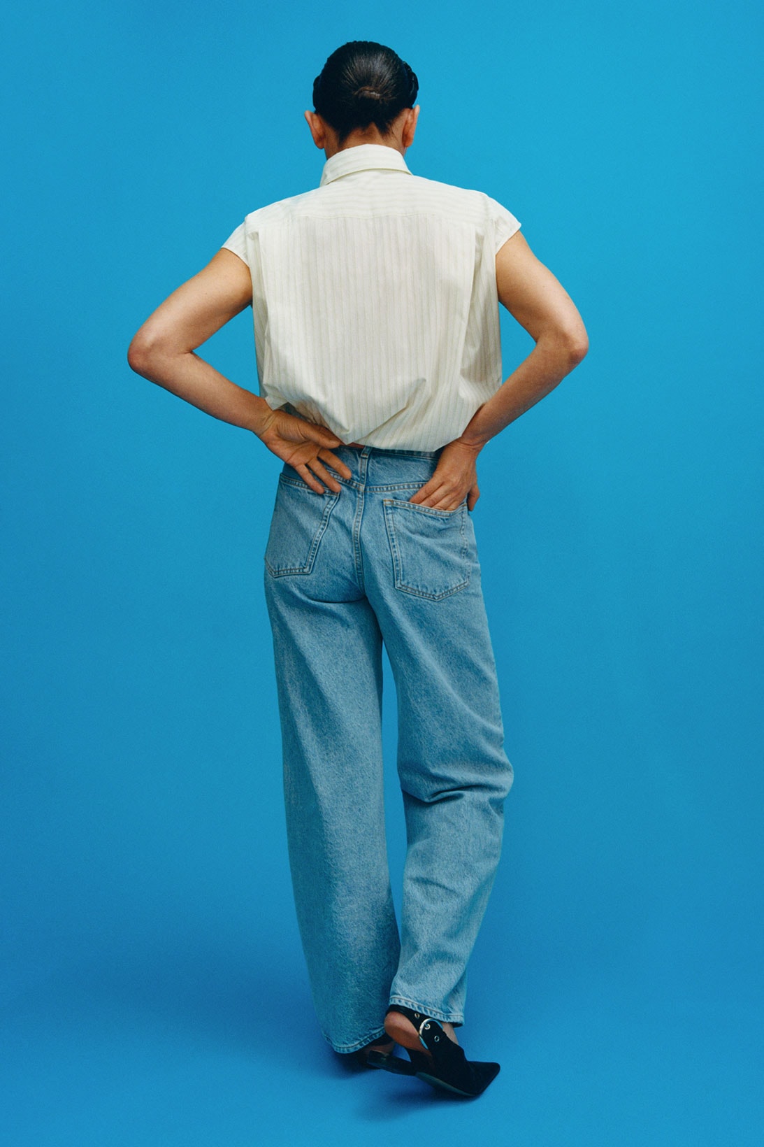 arket 2021 spring graphics collection lookbook back jeans trousers
