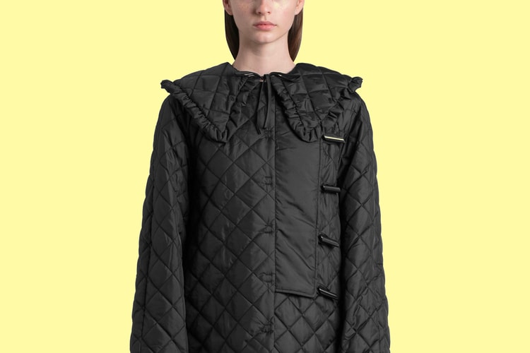 Big Collars Are a Must-Have for Spring