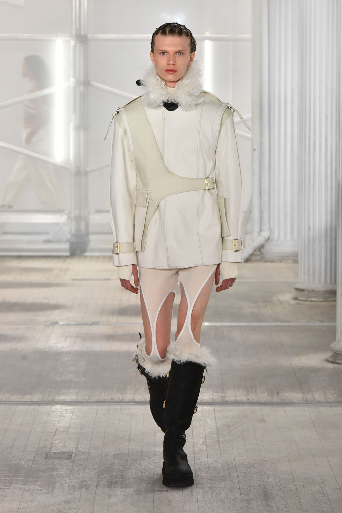 dion lee fall winter 2021 fw21 collection runway beige leather jacket boots