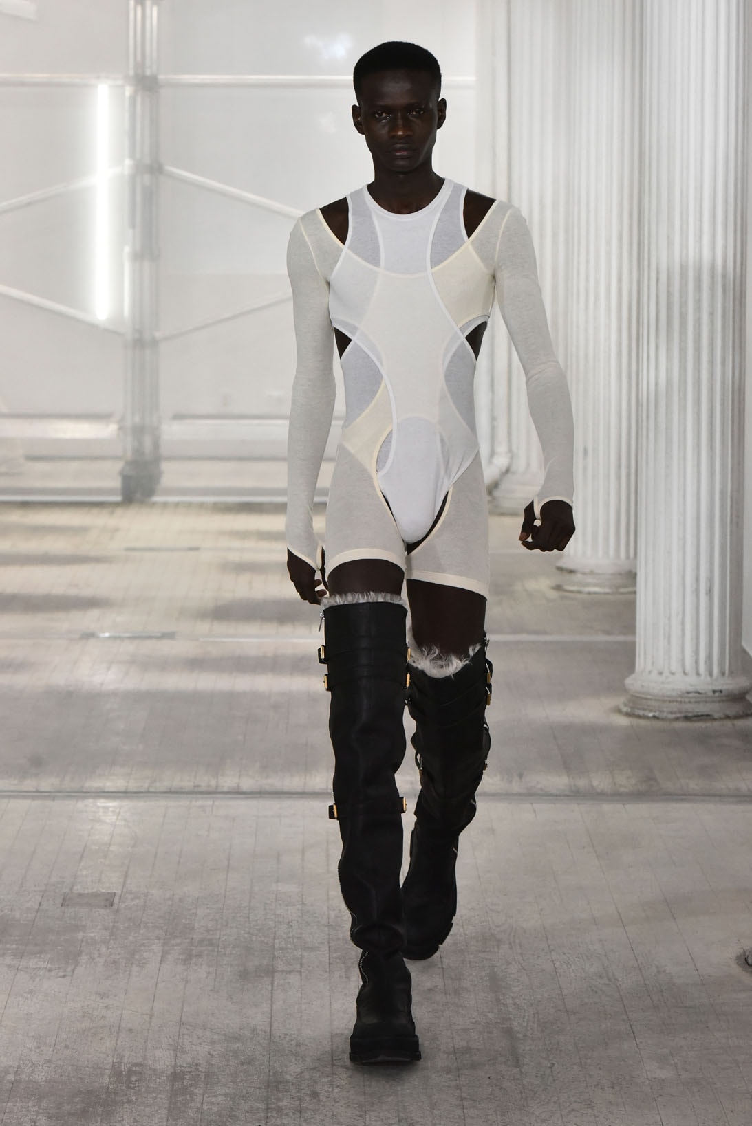dion lee fall winter 2021 fw21 collection runway cut out bodysuit