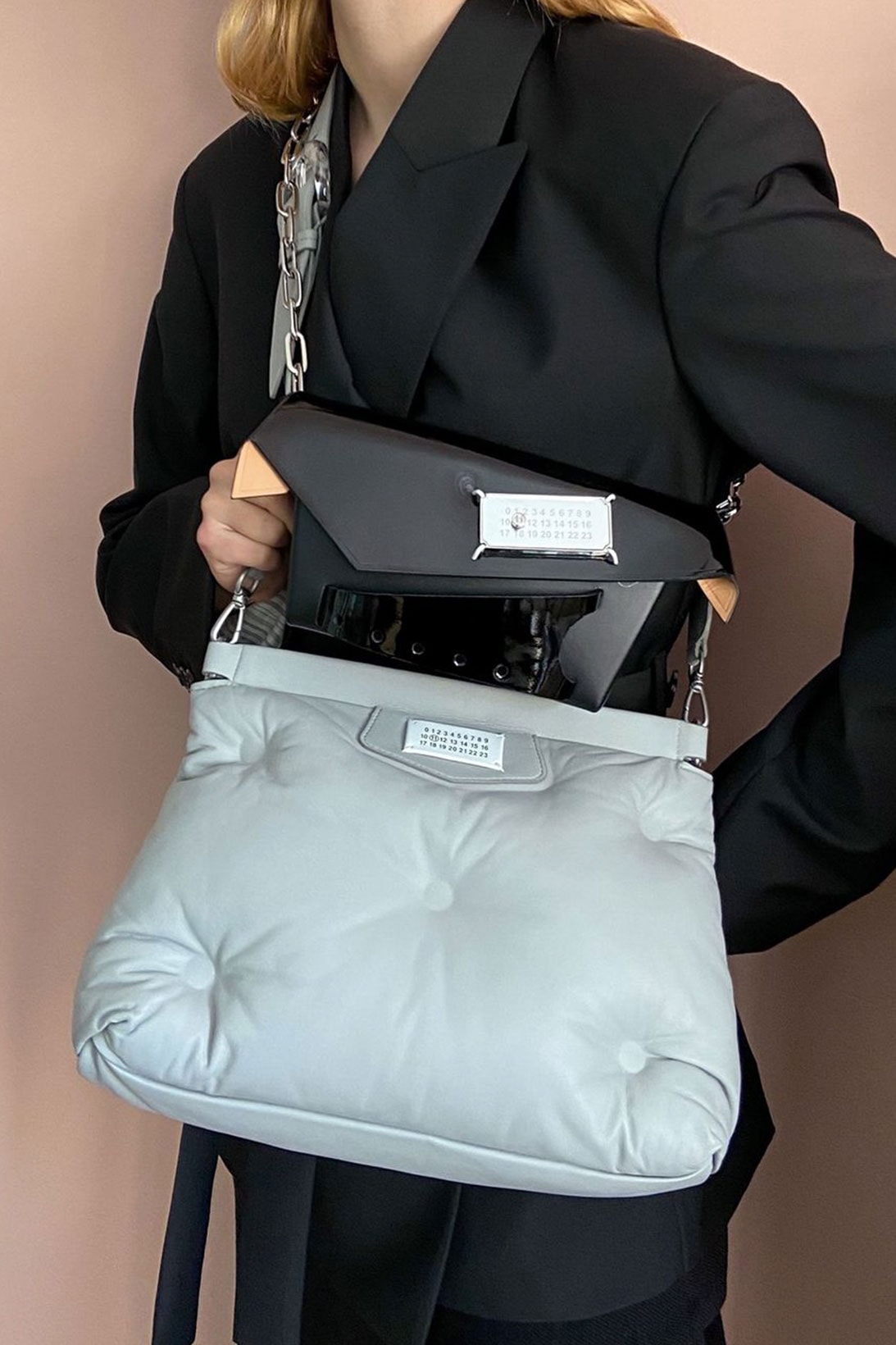 modeamour gray outfits looks ideas editors style guide maison margiela pillow bag