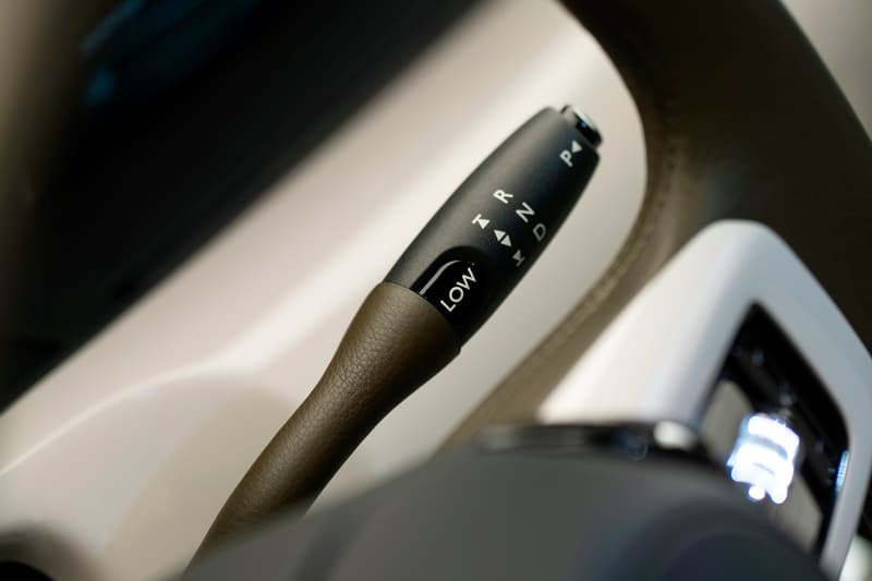 hermes rolls royce bespoke phantom oribe car interior details