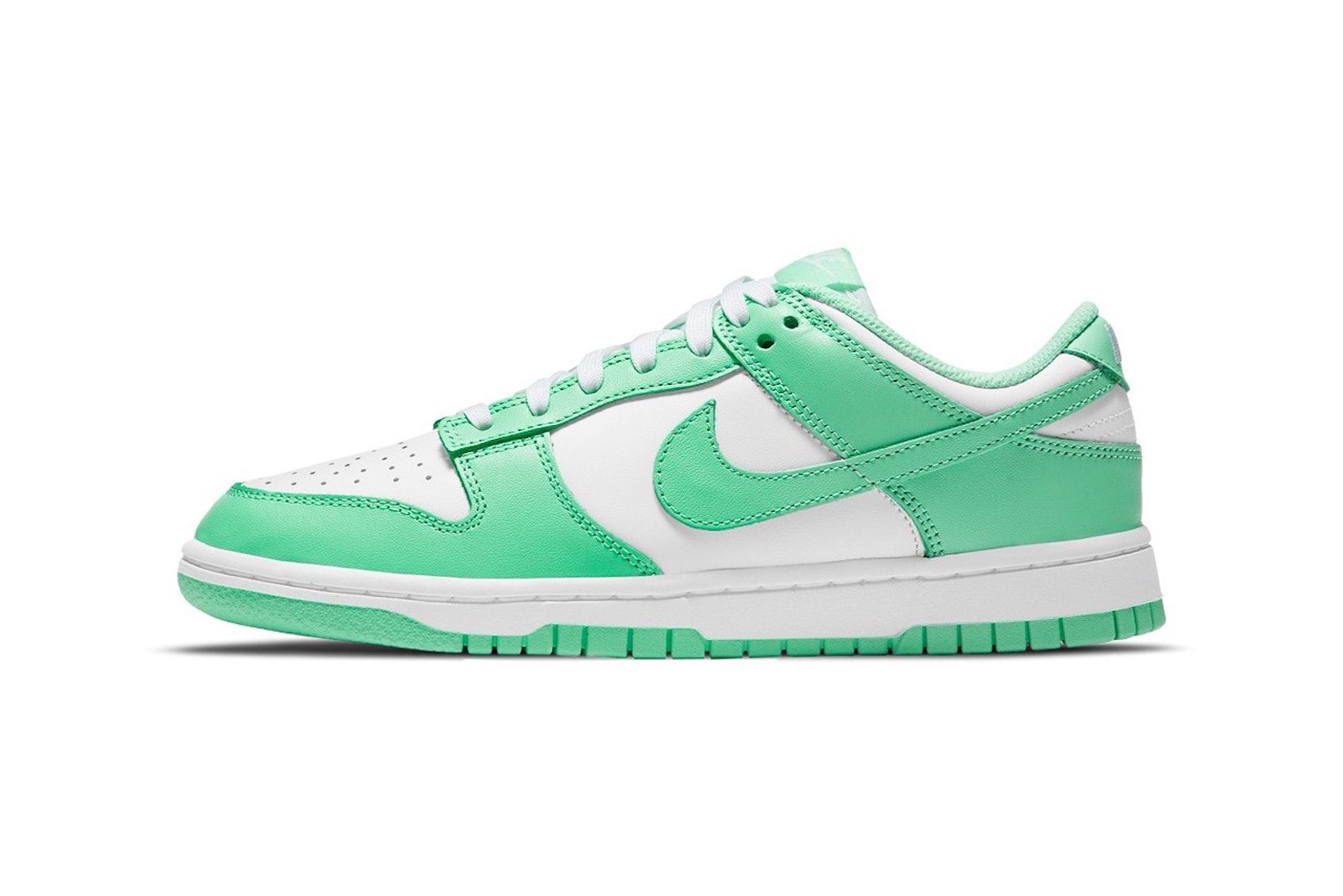 nike dunk low sneakers green glow white colorway footwear kicks shoes sneakerhead lateral