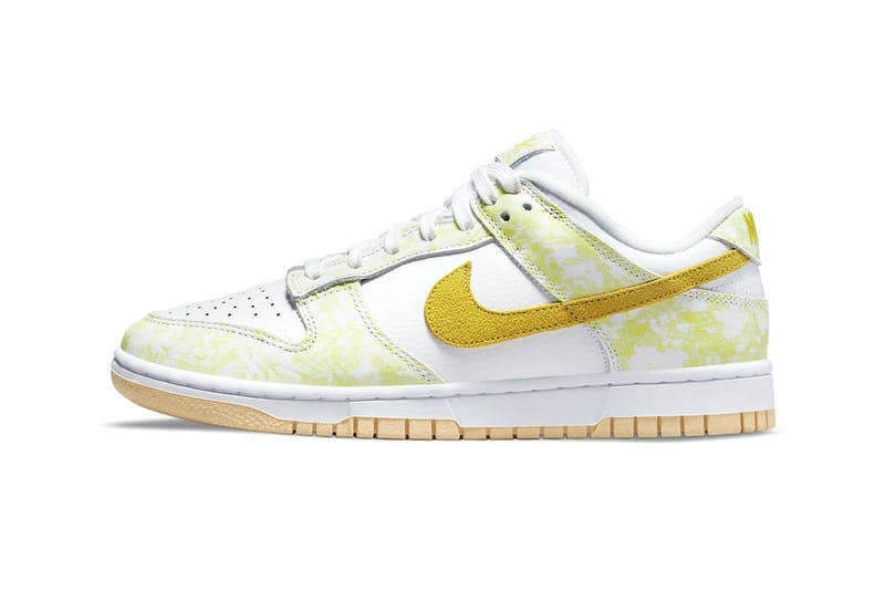 yellow and gray dunks