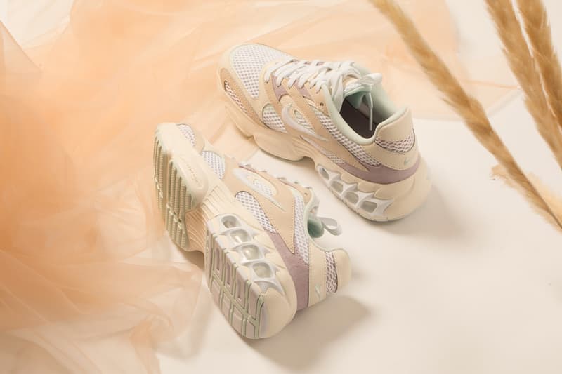 Nike Zoom Air Fire Beige White Purple