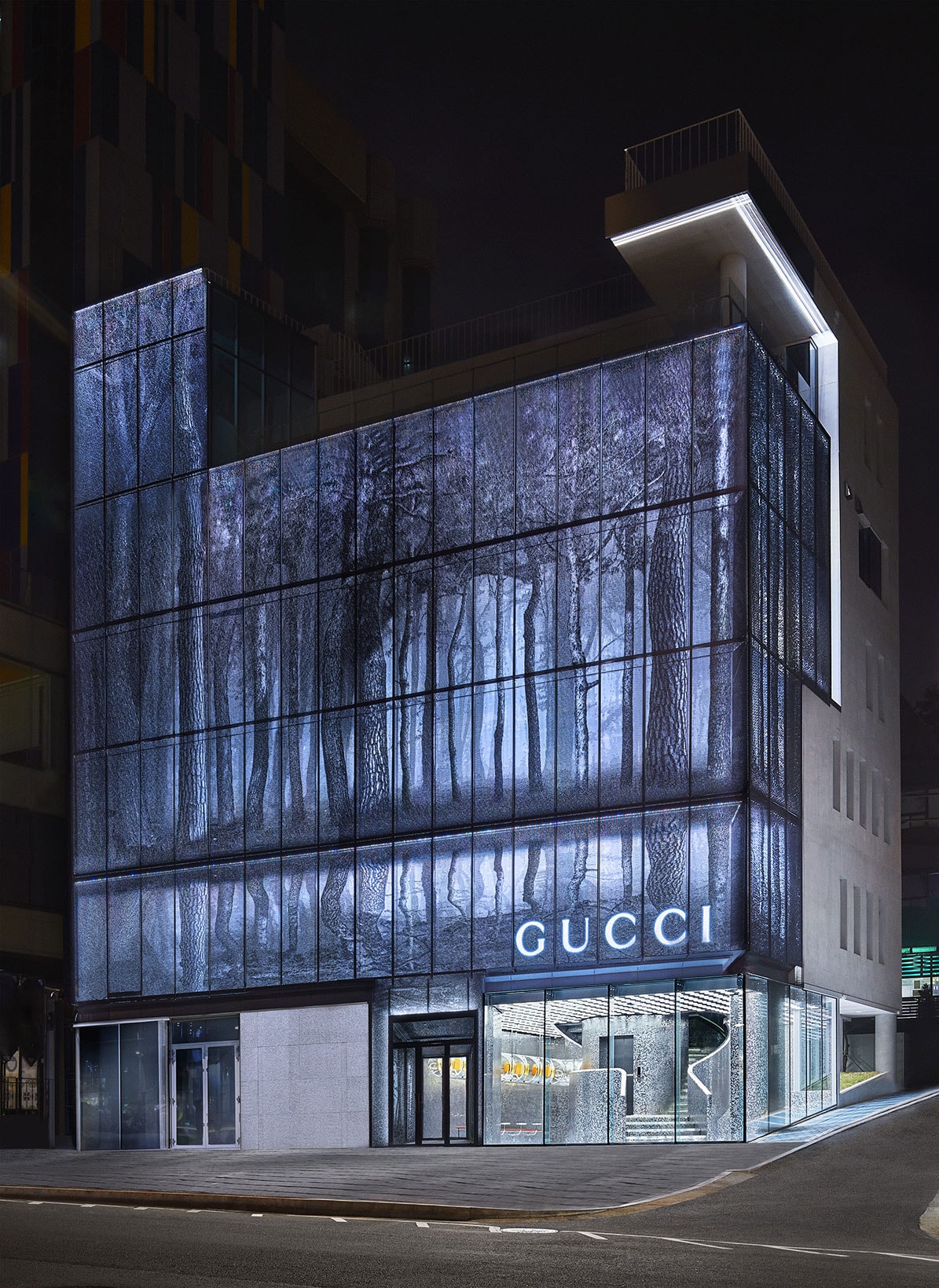 gucci gaok seoul korea itaewon flagship store exterior location
