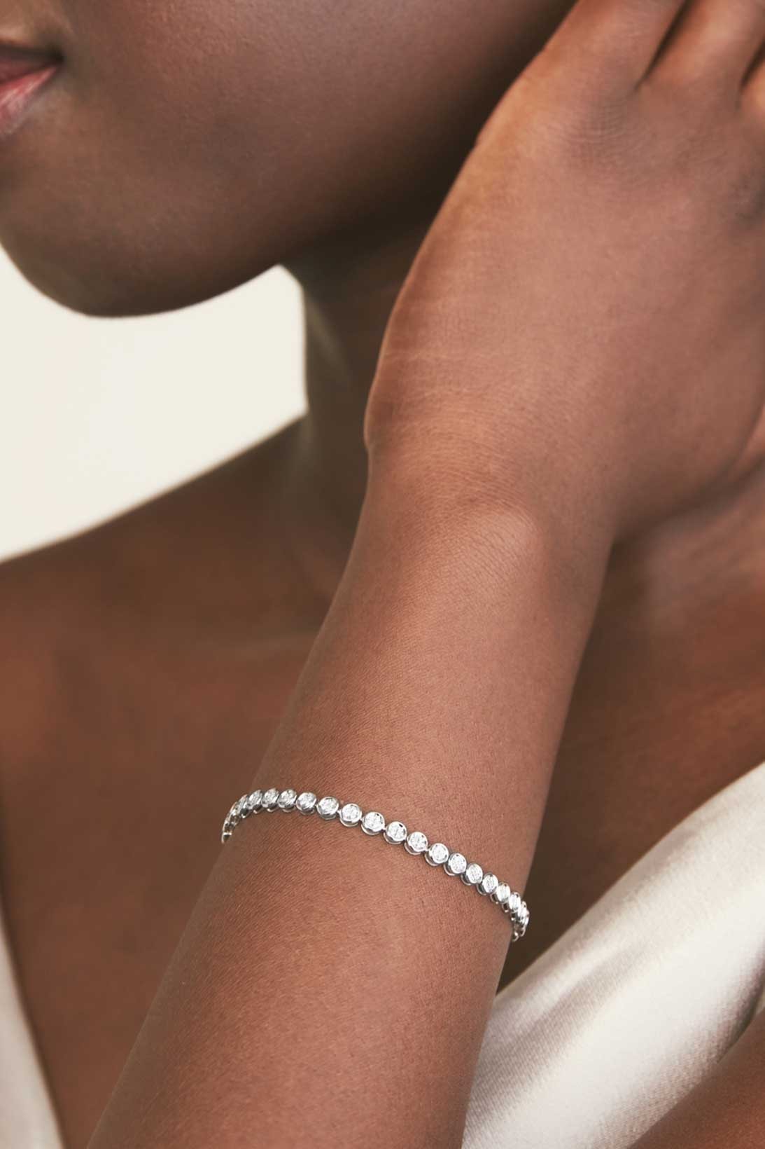 Mejuri Micro-Pavé Diamond Rivière Bridal Jewelry Collection Bracelet