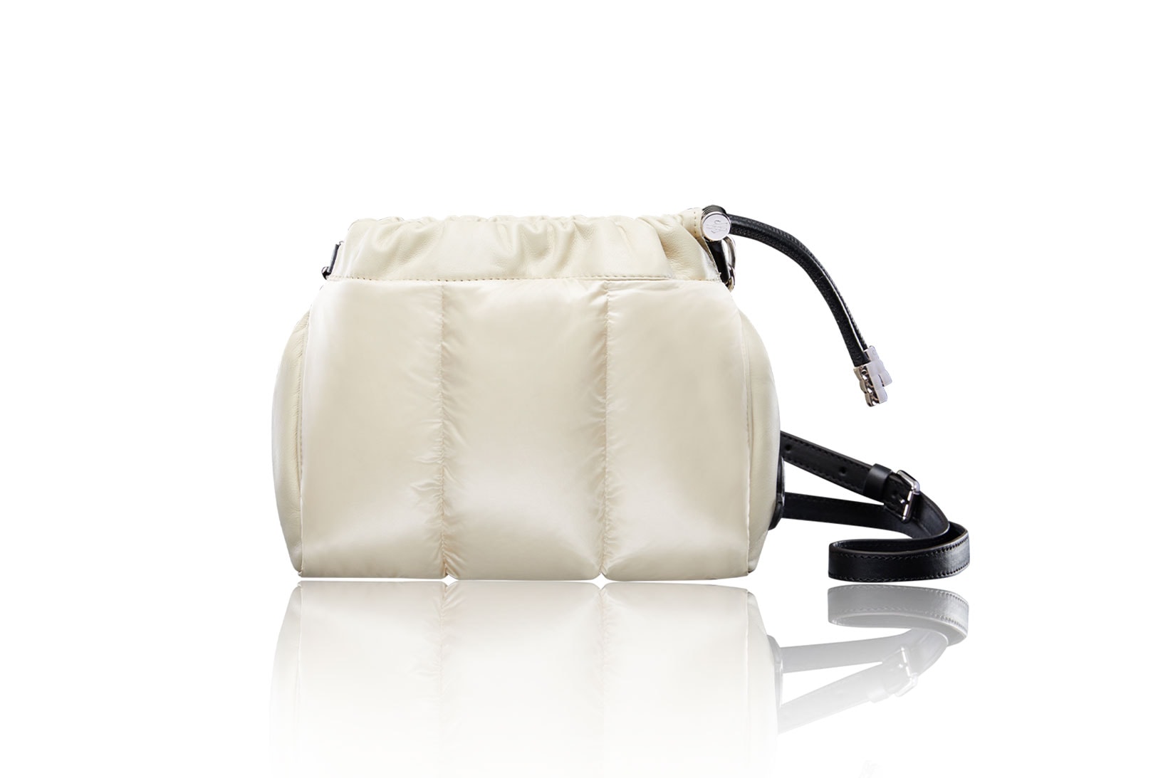 moncler womenswer the freshener ss21 spring summer 2021 collection mini seashell bag