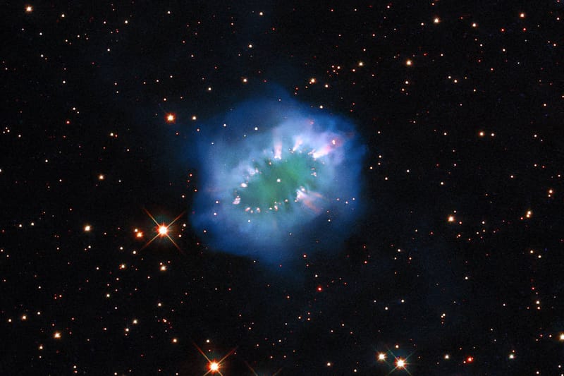 NASA Spots "A Diamond Necklace of Cosmic Proportions" 15,000 Light-Years From Earth